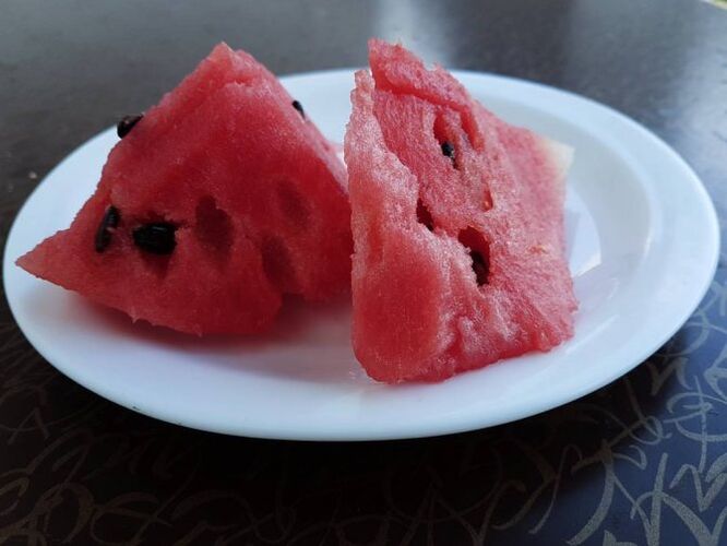 Mga kalamangan ng pakwan para sa pagbaba ng timbang